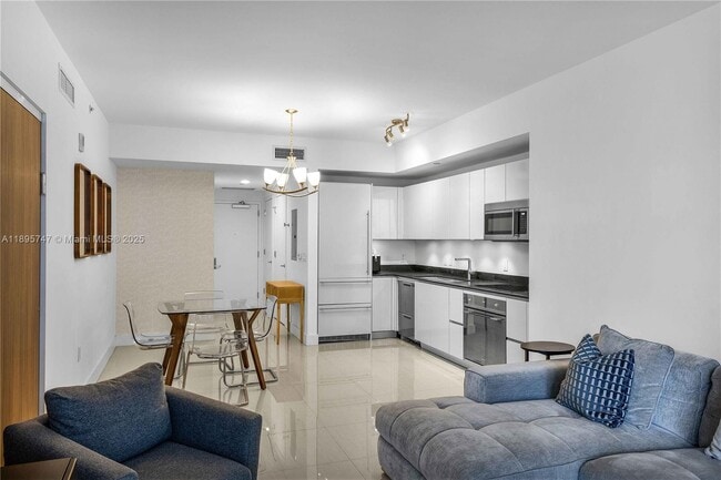 Building Photo - 1010 Brickell Ave Unit 3208