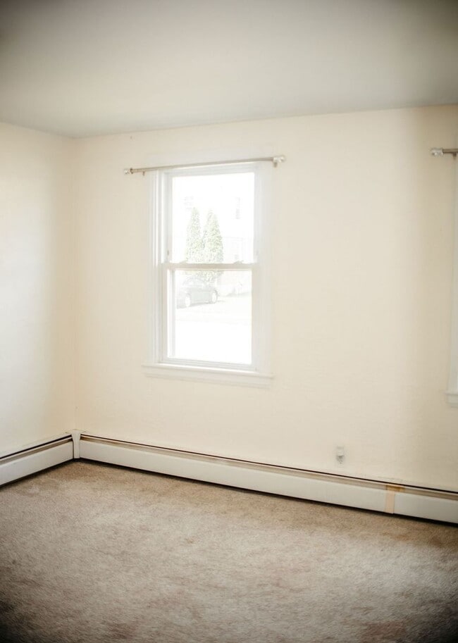 Photo - 1078 Kelly Dr