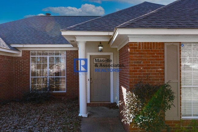 105 Channing Cir