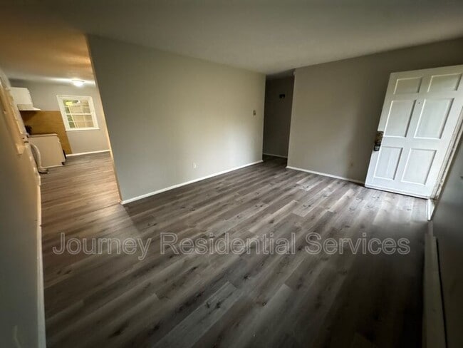 Photo - 1602 Ballymena Dr