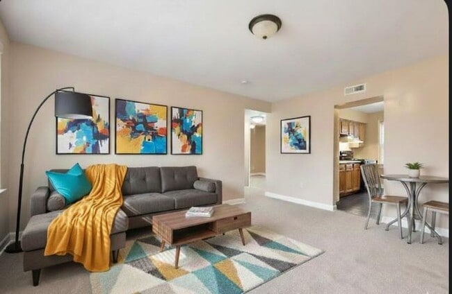 Building Photo - 5007 Sheriff Rd NE