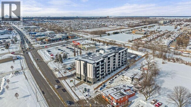 Photo - 11646 Tecumseh Rd E Unit 510