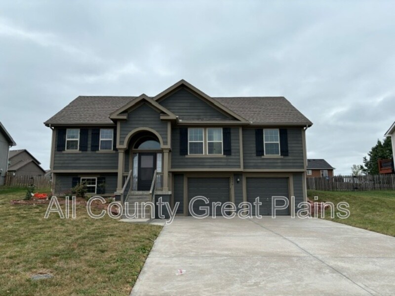 Photo - 8956 NE 116th Pl House