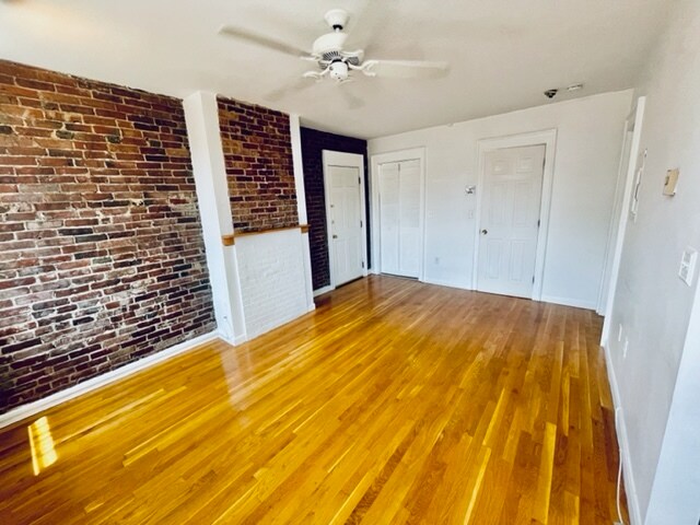 Photo - 13 Thacher St Unit 5