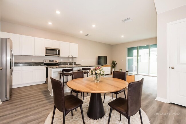 Photo - 2894 Peony Pr Ln