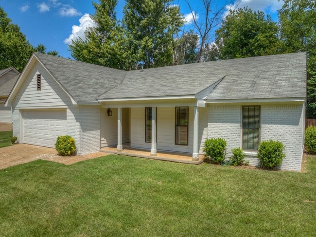 Photo - 5716 Heartwood Dr