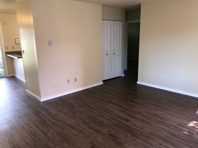 Photo - 1002 SE Marion St Unit 1002