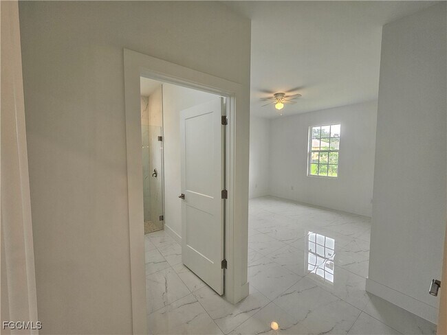 Photo - 2123 Snead Dr