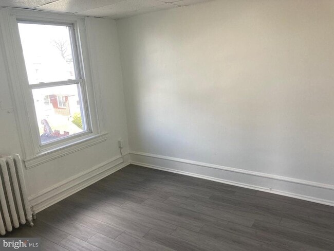 Building Photo - 1682 Harrison St Unit 3