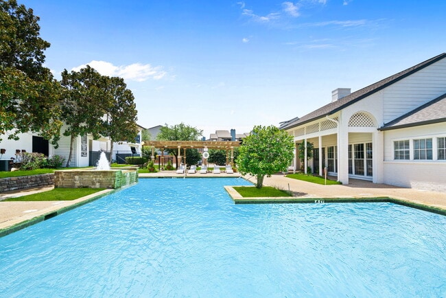 Photo - Tides on Hulen