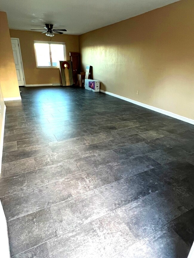 Photo - 1008 S Miller St