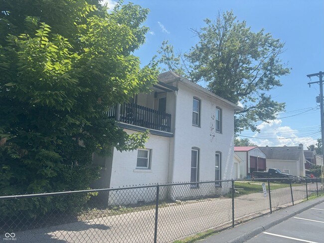 Photo - 251 E Madison St Unit 1