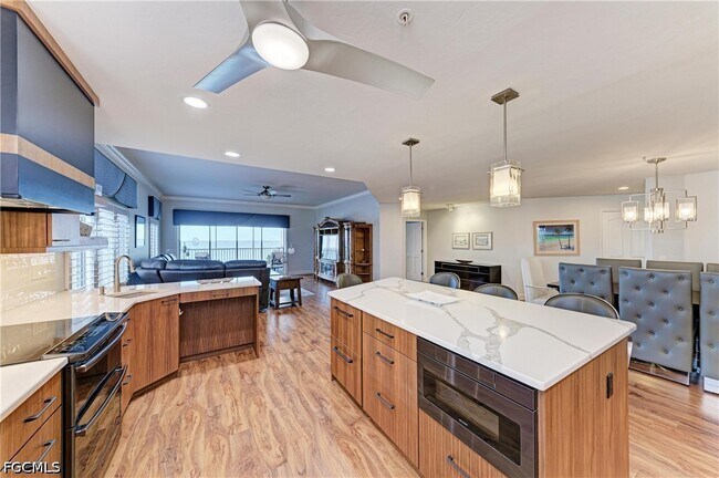 Photo - 14813 Laguna Dr Unit 401