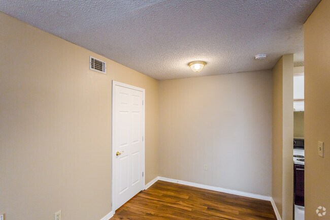 Photo - Village Square of Searcy