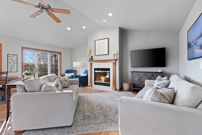 Photo - River Point Court Duplex Unit 2106