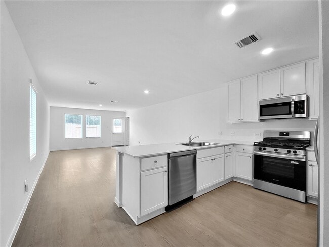 Photo - 1619 Winwood Dr