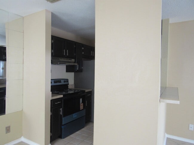 Photo - 104 Belaire Dr Unit 9