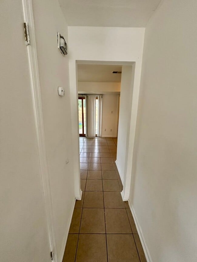 Photo - 68 Village Dr