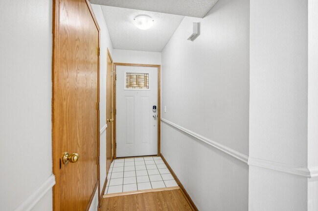 Photo - 401 SE Lowell Dr Unit #4