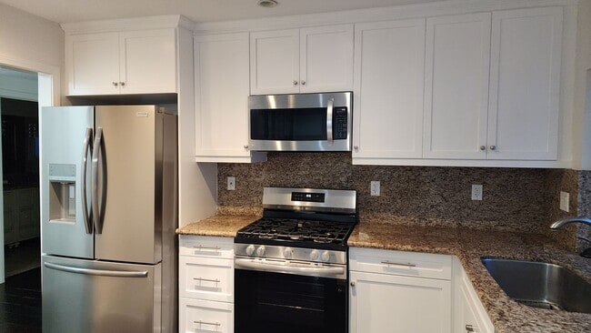 Photo - 17986 Cashew St