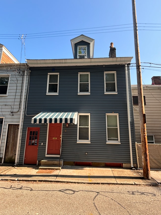 Building Photo - 1729 Edwards Way