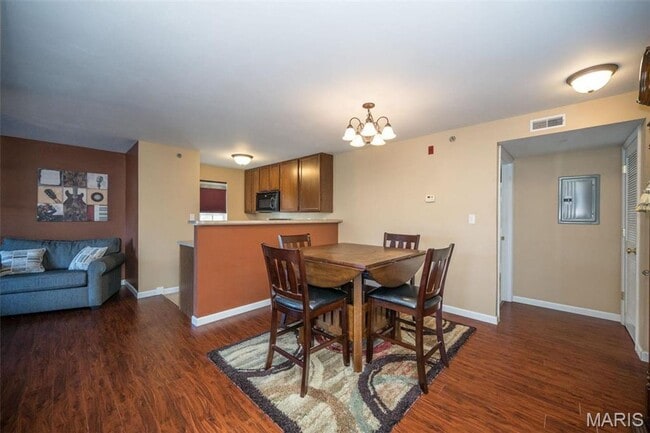 Photo - O'Fallon/Lake St Louis/Wentzville Area