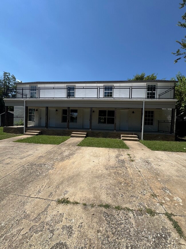 Photo - 514 N Ash Ave