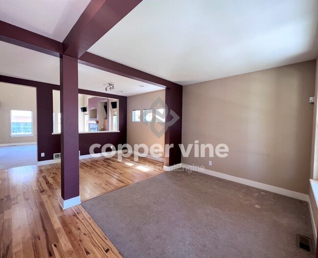 Photo - 14192 Madison St