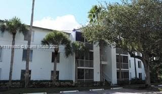 Photo - 2508 SE Anchorage Cove Unit 1