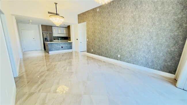 Photo - 600 NE 27th St Unit 604