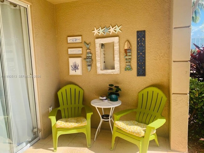 Photo - 17150 N Bay Rd Unidad 2109