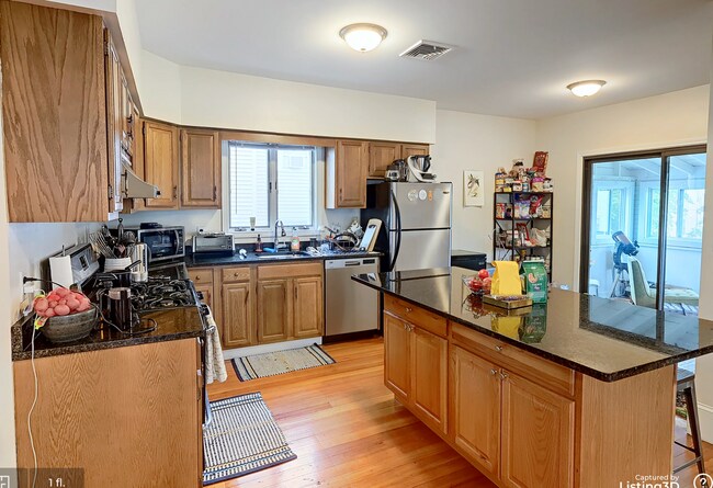 Photo - HOT BRIGHTON LISTING!!!!