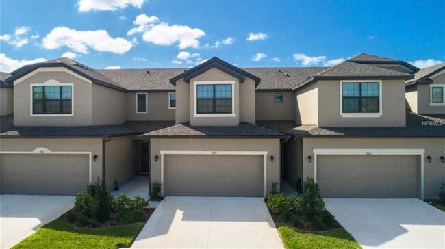 Building Photo - 2259 Seven Oaks Dr Rental