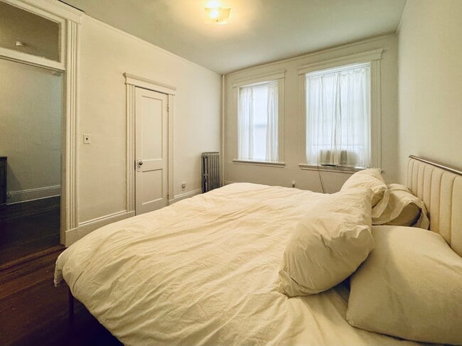 Photo - 116 Warren St