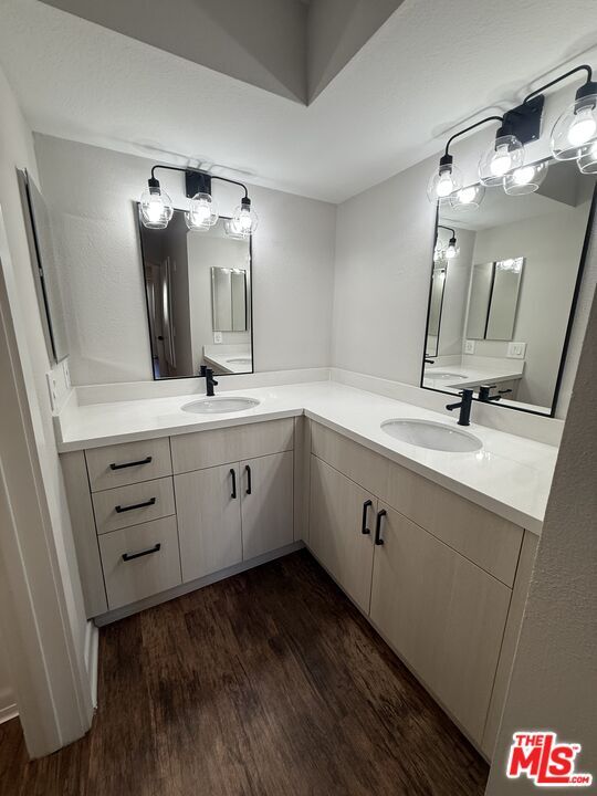 Photo - 7660 Beverly Blvd Unit 430