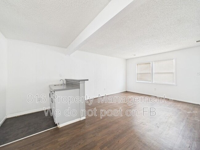 Photo - 10514 E 41st Terrace