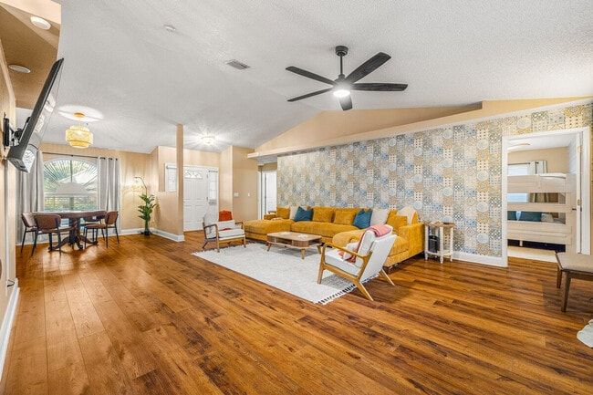 Photo - 13734 76th Ave N Unit ID1023309P