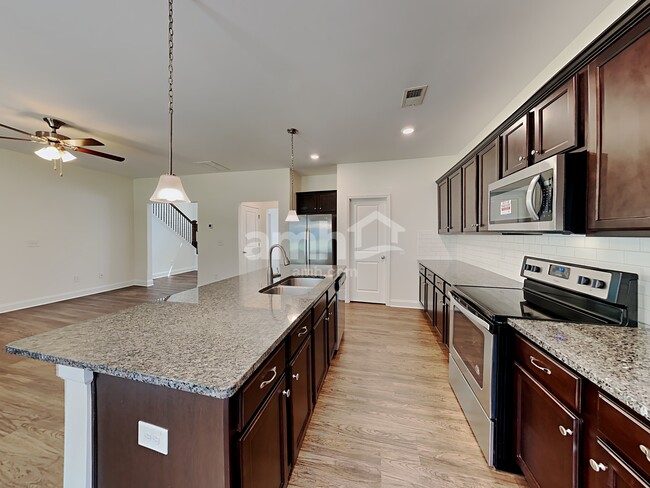 Photo - 269 Makenna Dr