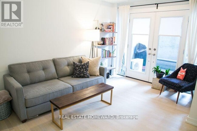 Photo - 150 Broadview Ave