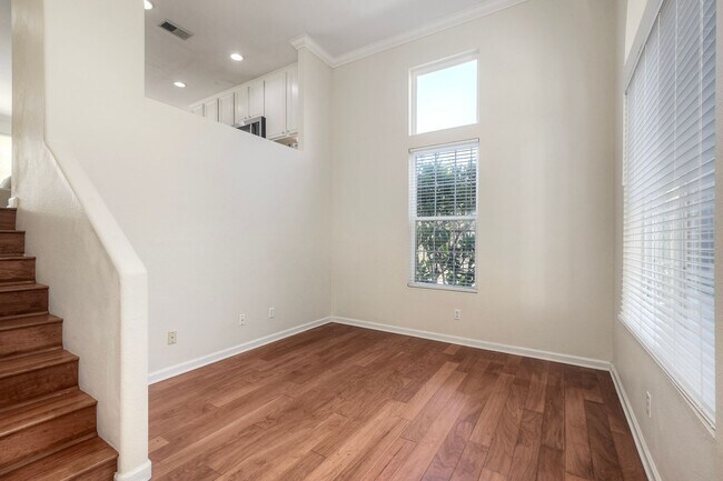 3726 Mykonos Ln