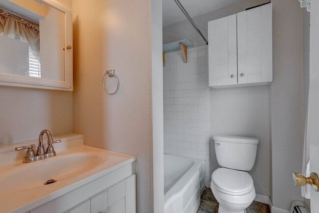 Photo - 122 Lowell St Unit 3