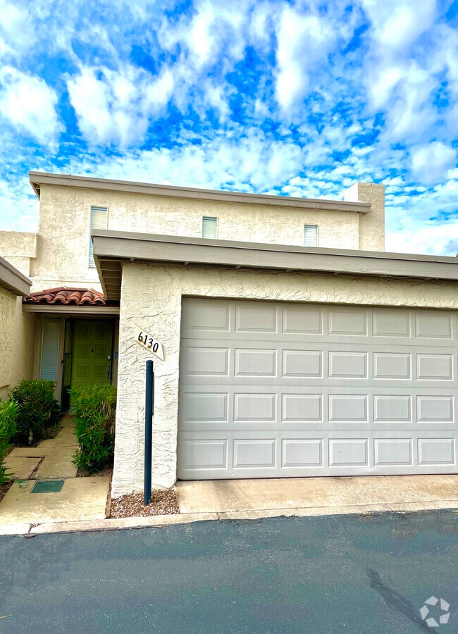 Building Photo - 6130 N 12th Way Rental