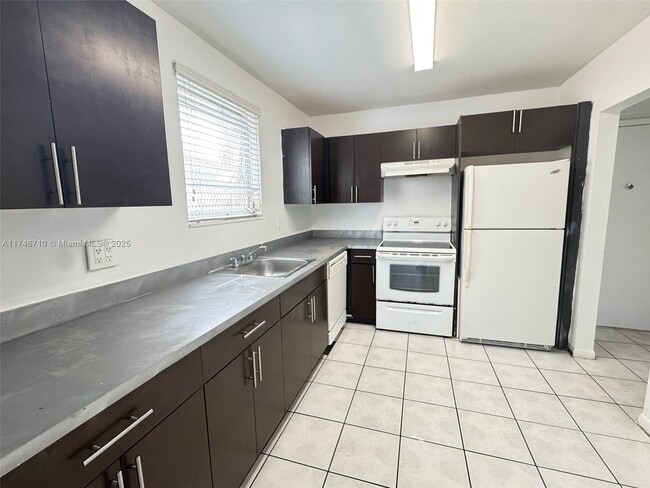 Photo - 2832 Fillmore St Unit 19