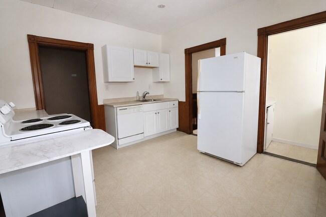 Photo - 582 Cambridge St Unit 2