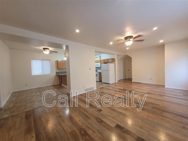 Photo - 11122 E Valleyway Ave