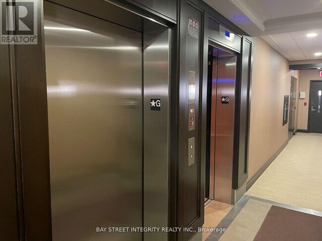 Photo - 151 Upper Duke Crescent Unit 215