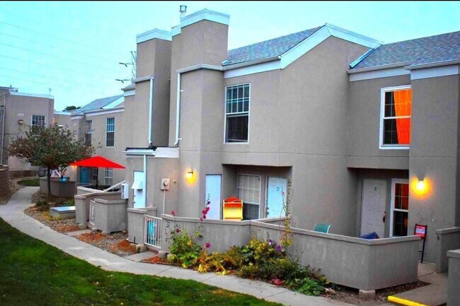 Photo - 3455 Rebecca Ln Unit G