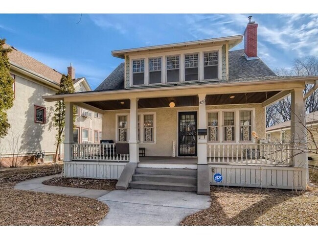 Building Photo - Charming Minneapolis 3-Bedroom Home Availa...