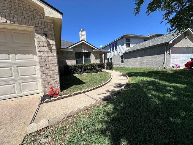 Photo - 3927 Brook Garden Ln