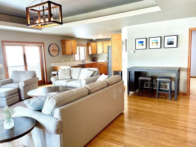 Photo - 3 Bed, 2 Bath Duplex in Hillsboro